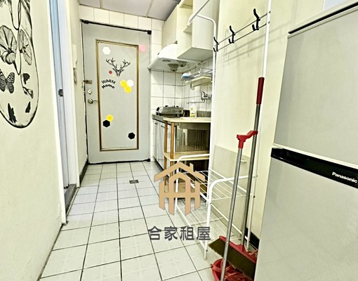 養寵必看✨可雙租補戶籍✨台水電✨有廚房✨陽台獨洗✨超扯秒件 - Image 4