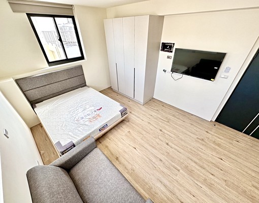 逢甲水湳中國醫🌺近全新🌺電梯🌺沙發🌺租補🌺陽台獨洗 - Image 7