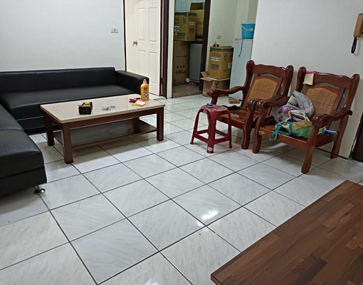 五權車站福中街/巷內公寓爬梯4樓精美二房二衛/可寵可租補 - Image 2