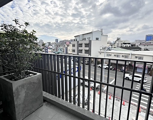 北屯中清路🏠全新戶數少💎三房平車超美宅⭐近水湳中央公園⭐ - Image 12