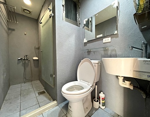 電梯/租補/台水台電/正一房一廳/子母車/入門陽台三面採光 - Image 6