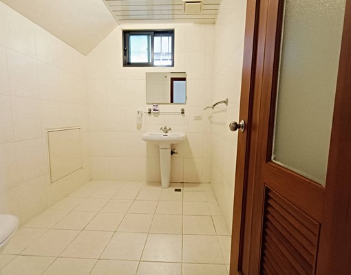 鄭仔寮明亮寬敞臨路三角窗傳統格局大車墅 - Image 7