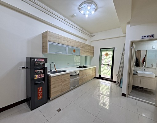 💰新竹近商圈西大路透天5房門前停車💰 - Image 6