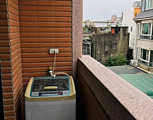 蟠桃國小旁陽台套房 - Image 2