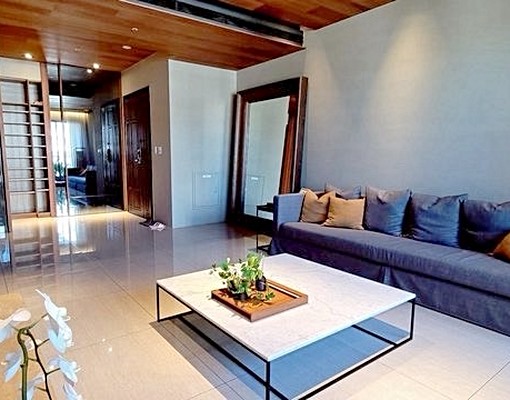 🔥南屯2+1房🔥百萬裝潢🔥雙平面車位🔥走路好市多 - Image 1