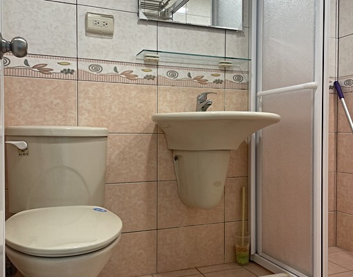 近台積電/國一楠梓交流道/學區公園/高生活機能/戶數少大空間 - Image 9