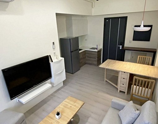 可租補、含管附傢俱傢電、捷運,飯店式管理 - Image 4