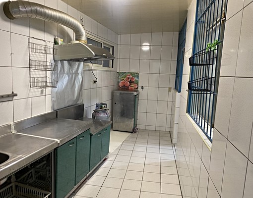 中正路靜巷一樓美寓 - Image 9