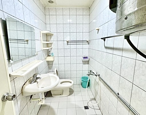 文心崇德捷運站~無管理費2房~台水台電~只租13500元 - Image 4