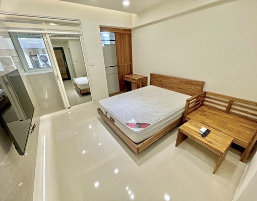 獨洗曬大套房~台水台電~可租補~電磁爐~流理台 - Image 2