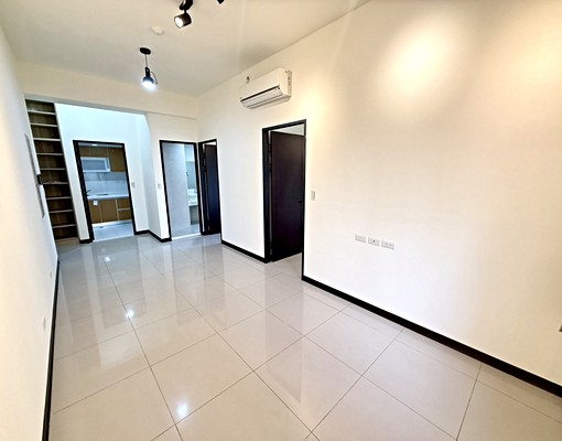 💫速洽/邊間正兩房/租金含管+坡平車💫 - Image 2