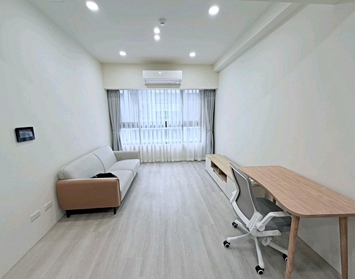 近68*工研院*竹科✨全室木地板超美2房含管含車 - Image 1