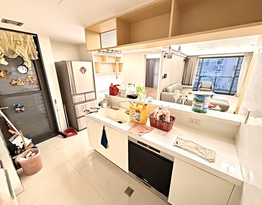 南屯區稀有四房💗連號雙平車💗可報稅戶籍租補 - Image 5