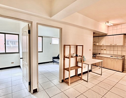 GM超炸裂破盤價🔥室內大空間巨大3房💎間間開窗採光優平車 - Image 4