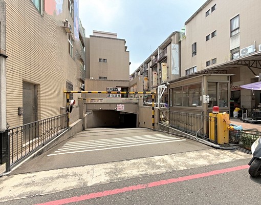 租房找十七✨可租補✅中國醫|一中|中科大獨洗曬套房 - Image 9