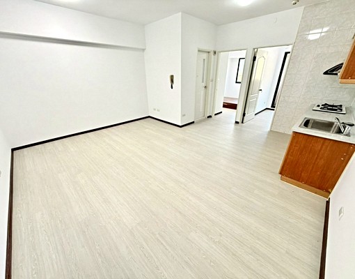 愛的距離💫園道優閣超美二房💫家具電寵物可談💫可雙租補 - Image 1