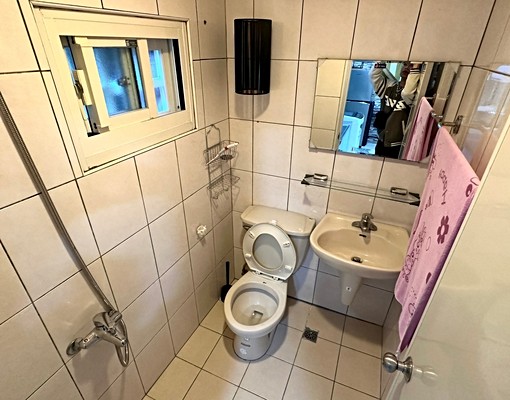 亞東醫院✨乾濕分離✨採光通風獨洗曬✨大空間✨掀床✨流理台可煮 - Image 8