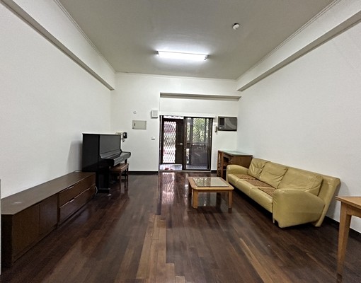 超值三房⭐️挑高設計⭐️間間開窗⭐️生活機能極佳⭐️近一點力 - Image 1