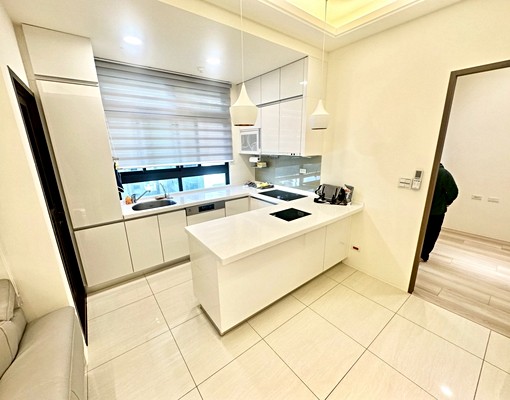 中友百貨⭐️精裝2房浴缸平車🎀可租補🔥家具可談‼️秒殺 - Image 8