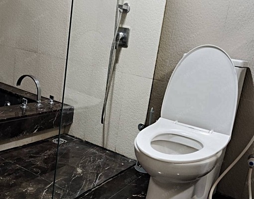 市政府站大遠百附近/優質社區三房休旅車位/可租補有泳池採光好 - Image 9