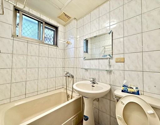 小比💞稀有六房透天✨找我享優惠💞可雙租補戶籍門口可停車 - Image 13