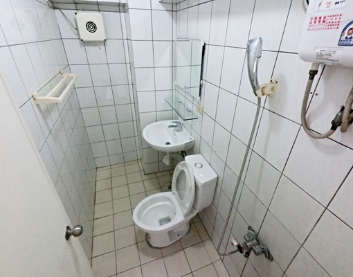 近興大忠孝夜市🆕可貓可狗💓陽台獨洗🧰台電計費⚡秒殺 - Image 7