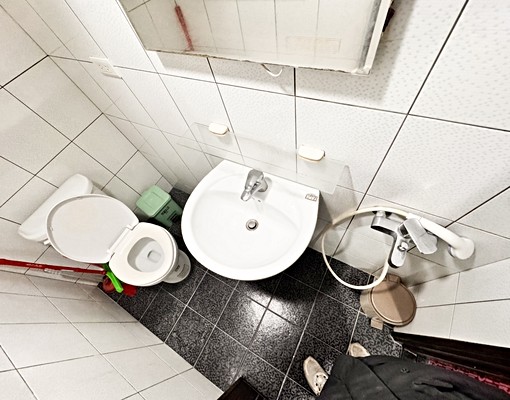 近捷運三和國中【優質租案】獨洗★免爬梯★有陽台 - Image 2