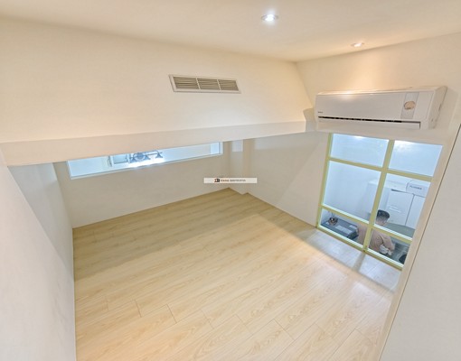 👍友善屋源👍歡迎學生🏡社會住宅🏡豪華單人套房樓中樓 - Image 3