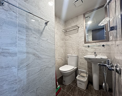 可租補!寵可談!高鐵2房2衛含管理費+車位 - Image 11