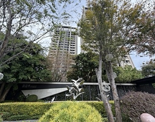 富人高級住宅區高樓層 - Image 11