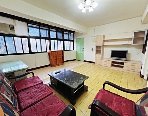 易居社會住宅✨江子翠站學區大三房/可寵、可神龕/可租補 - Image 1