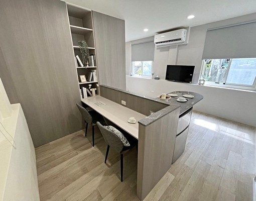 類一房一廳/陽台獨洗/木質地/系統裝潢衛浴開窗/室內機位 - Image 4