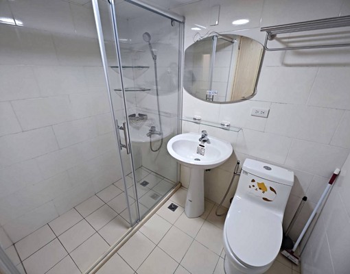 中山北路三段亮麗套房出租 - Image 4