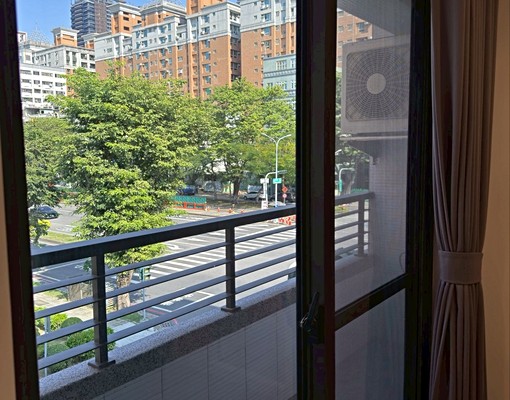 全新美式裝潢🏡美術館🏡宜居首選🏡聯合醫院站🏡採光陽臺 - Image 8