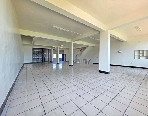 竹南近中華路百坪多功能透天 - Image 1