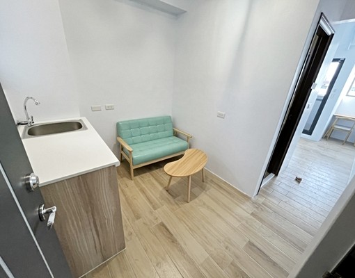 ✔一房一廳✔陽台獨洗✔衛浴開窗✔市民大道 - Image 1