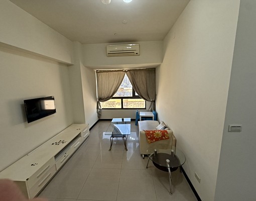 世界之心/輕屋齡/設備齊全/美三房含車位 - Image 1