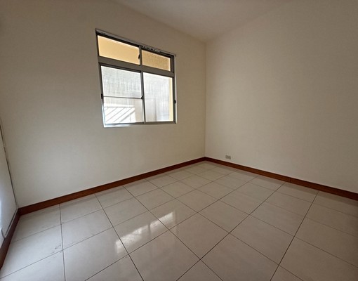 東區裕農路1樓公寓三房(有車位可租補家具可議) - Image 7