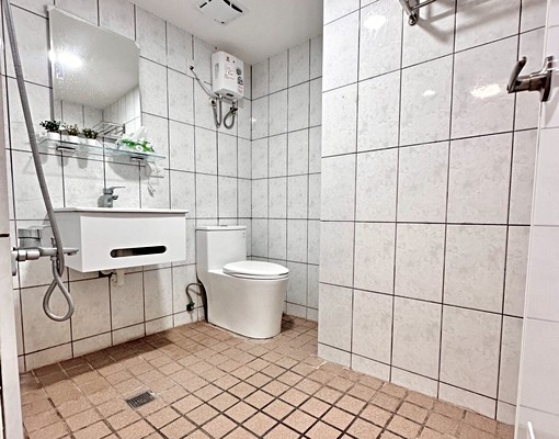 大大大降價💥可雙租補傢俱齊全👍可貓#台水電 - Image 10