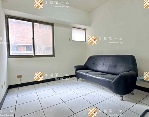 南屯近公益路大三平車稀有釋出 - Image 10