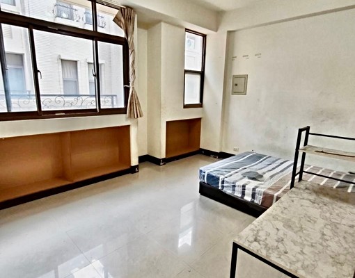 可租補💎稀有整棟5房💎室內車位💎家具全配💎近台61 - Image 7