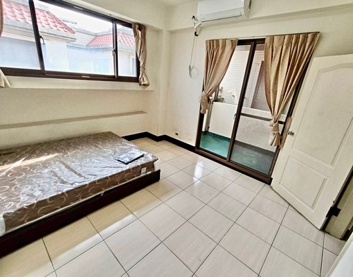 可租補💎稀有整棟5房💎室內車位💎家具全配💎近台61 - Image 11