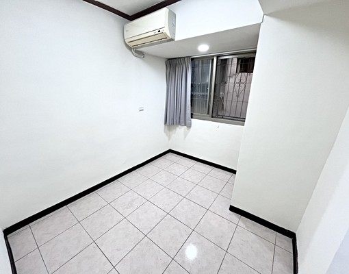 西區TOP★大三房★可租補★可寵可狗可貓★獨立廚房傢俱電全配 - Image 8