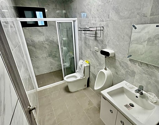 全新整理✨整棟透天✨可租屋補助✨門前雙車位✨近朝陽修平✨ - Image 14