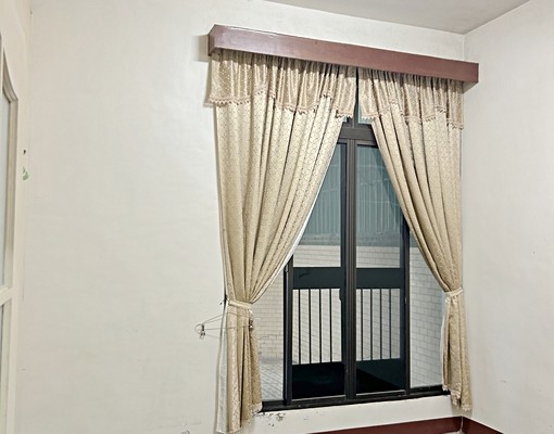 麻豆國小旁蛋黃區整棟出租 - Image 3