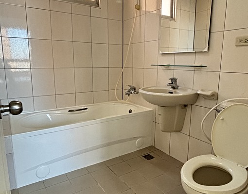 近世運、國軍左營醫院l含平車大坪數3房2廳 - Image 13