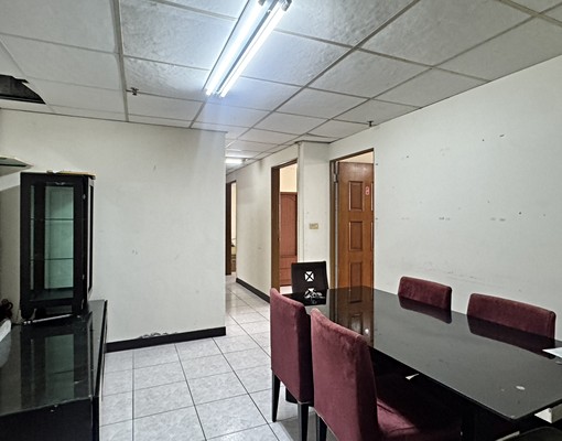 【輔英科技大學】景觀亮麗電梯美四房 - Image 5