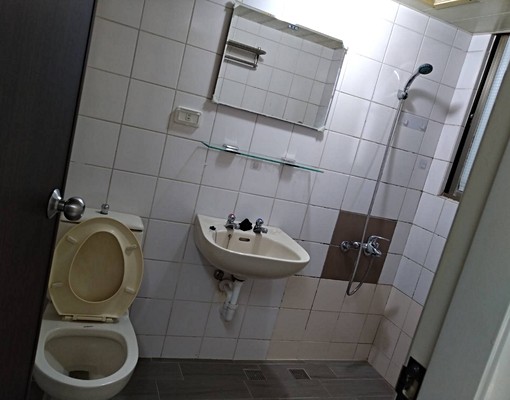 大樓整層住家出租 - Image 4