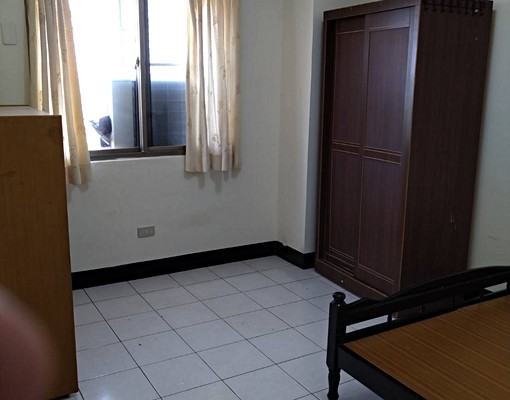 大樓整層住家出租 - Image 1