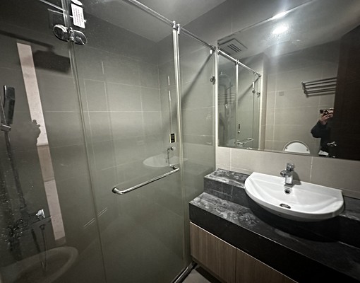 兩房含車位！高樓層景觀美宅，傢俱全配，即刻入住！ - Image 6